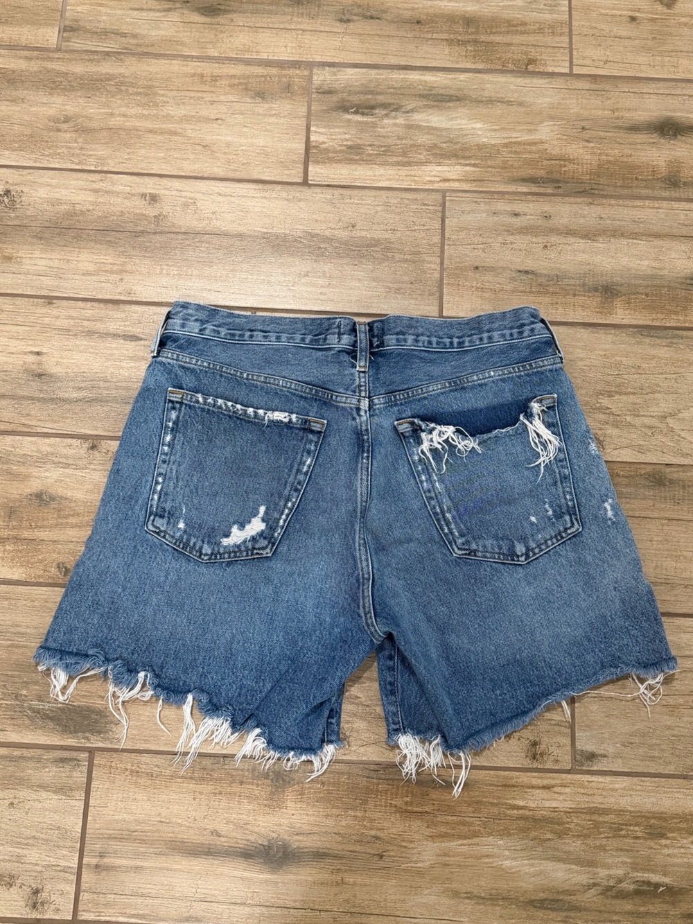 Agolde Parker Long Denim Shorts - Picture 2 of 3